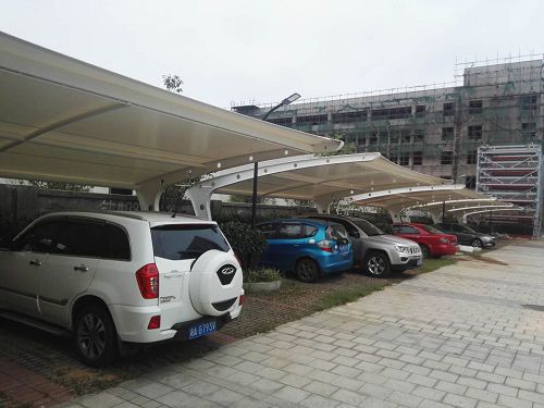 膜結構汽車棚案例